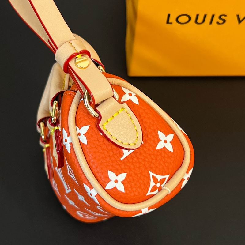LV keyring lyh38 (8)